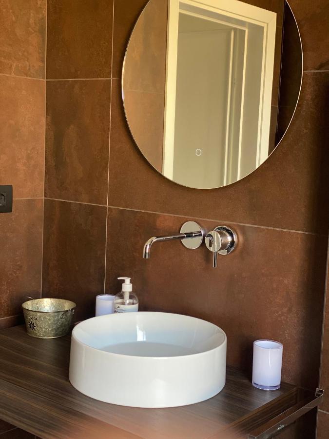 Loft Manzoni 37 Apartment Кремона Екстериор снимка